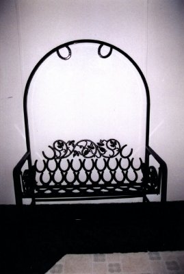 Horse Shoe bench
